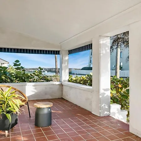 Beach Cottage! 100 Steps To The Sand, Pets Ok, Private Deck! St. Augustine Exterior photo